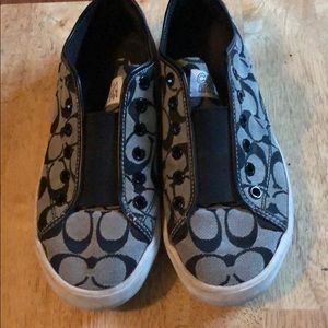 Size 9 coach shoes